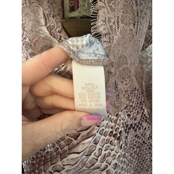 NWT Gold Hawk Silk Romper In Pink Python Print Size Small $250 MSRP - Picture 8 of 8